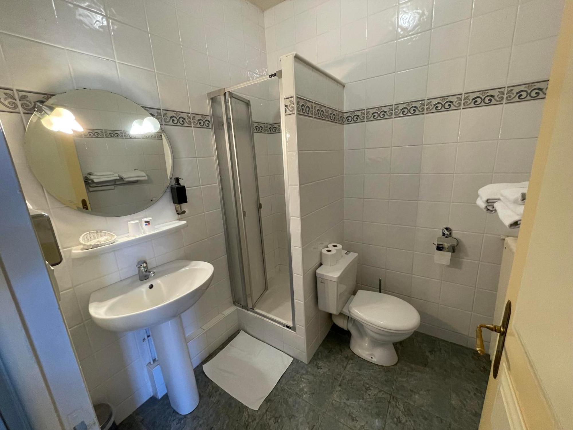 Le Relais De La Rance - Chambres D'Hotes Quédillac Kültér fotó